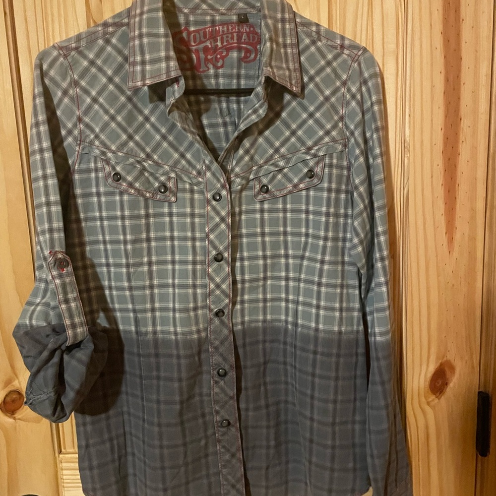 Southern Thread Plaid Button-Up Shirt
